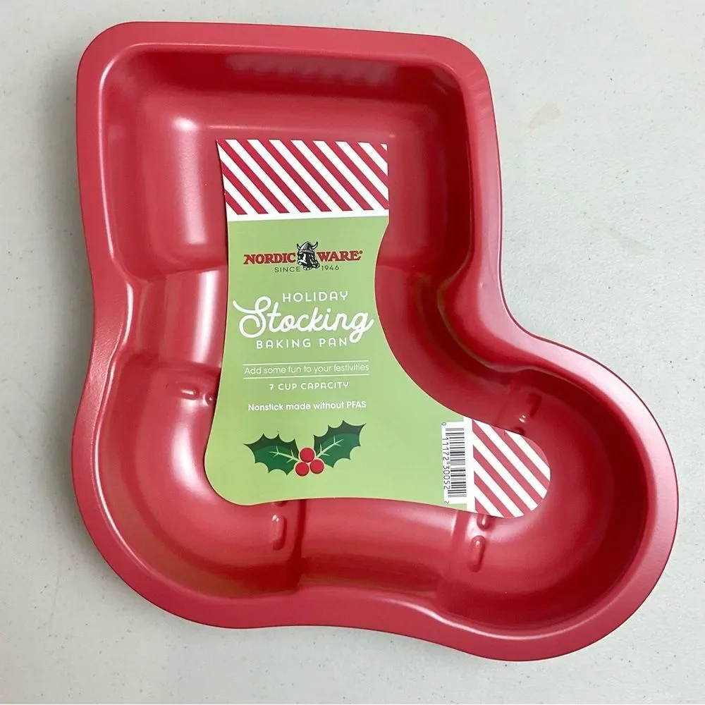 Nordicware Stocking Cake Pan New Red Holiday Christmas Baking Steel Nonstick